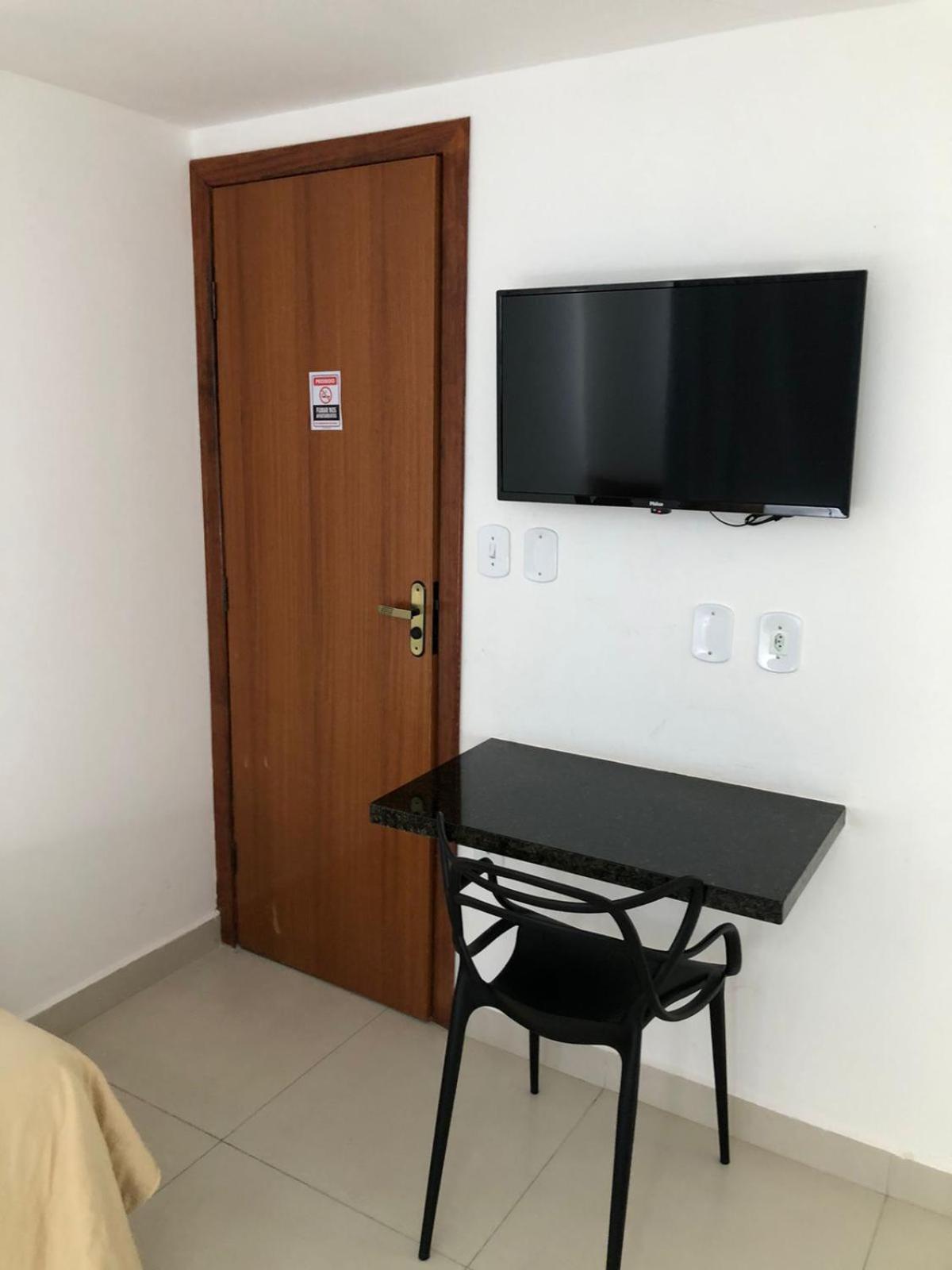 Hotel Oitis Governador Valadares Exterior foto
